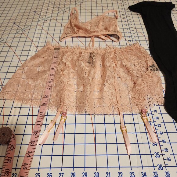 Dreamgirl Women's Lace Bra Set, NWT Pink OS - Picture 4 of 13